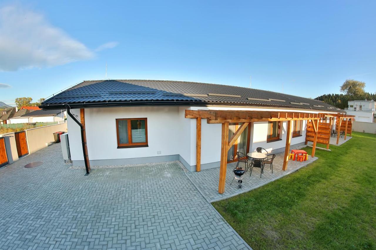 Kamilli Besenova Exterior foto