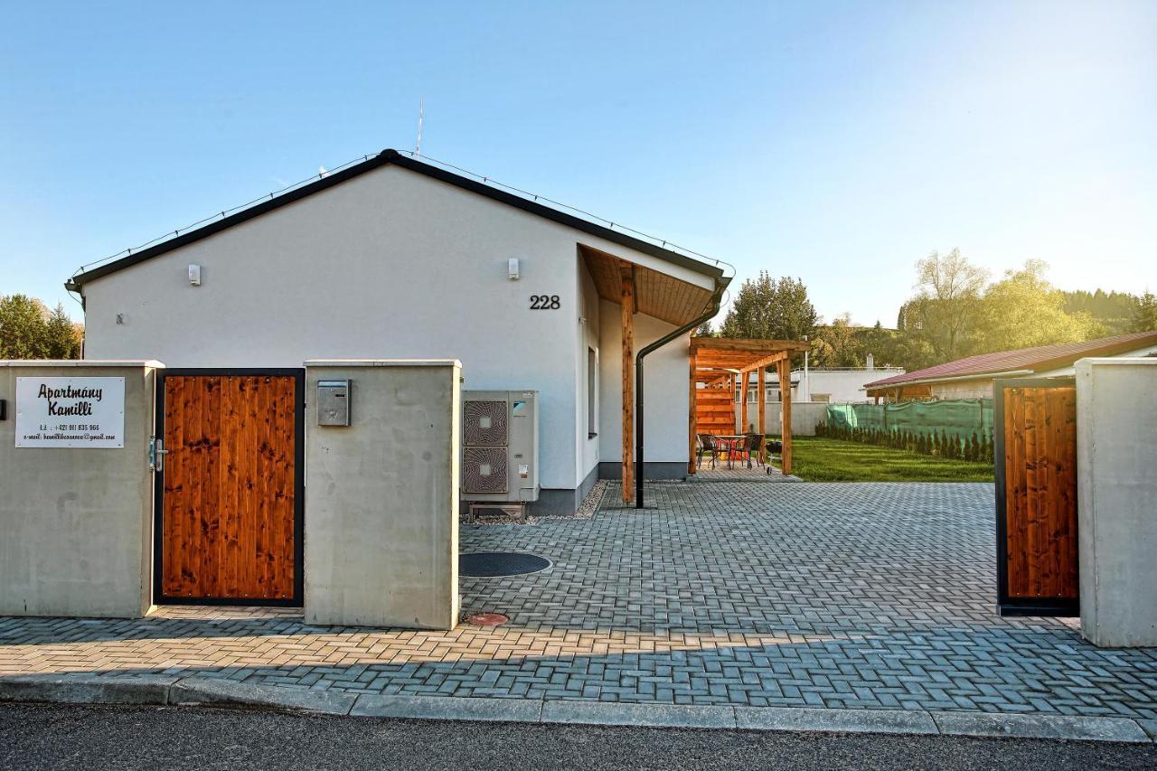 Kamilli Besenova Exterior foto